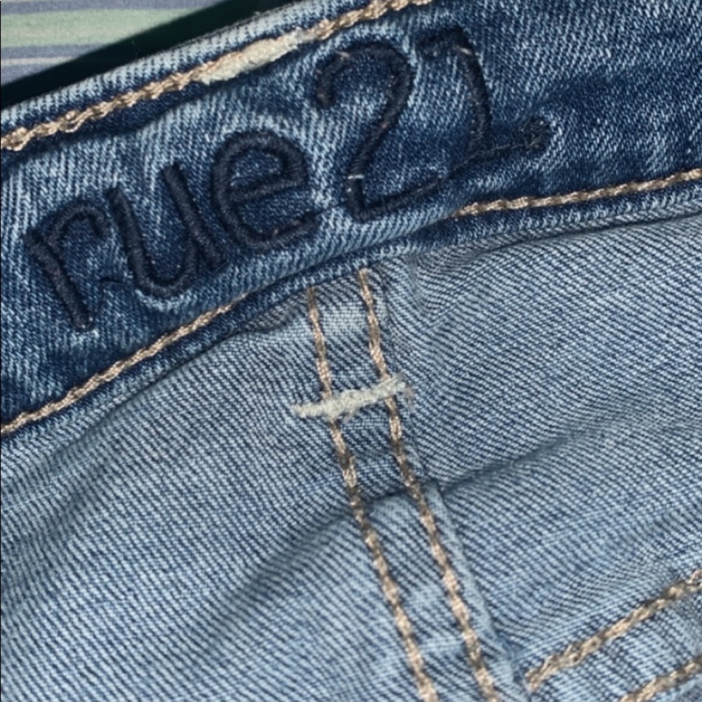 Jeans - Picture 4 of 6